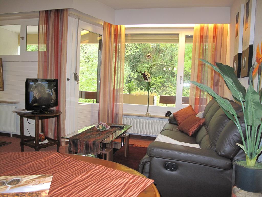 Appartementhaus Im Gruen Bad Bellingen Room photo